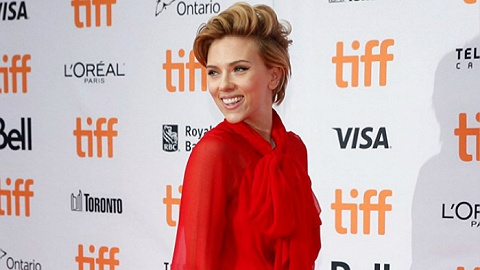 Scarlett appeared at