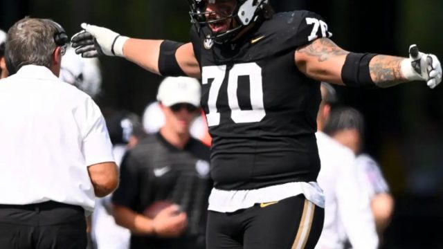 Cade McConnell: The Emerging Force in College Football's Offensive Line | sdy pools bola merah, top