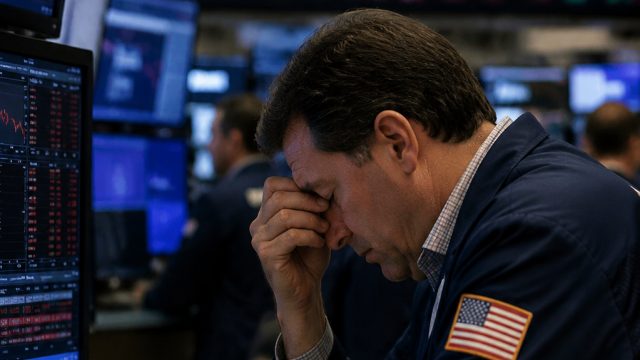 Wall Street Faces Downturn Amid AI and Semiconductor Market Concerns